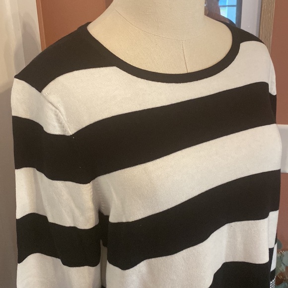 Talbots | black & white | wide stripes | M | gingham cuff detail | sweater - Picture 2 of 11
